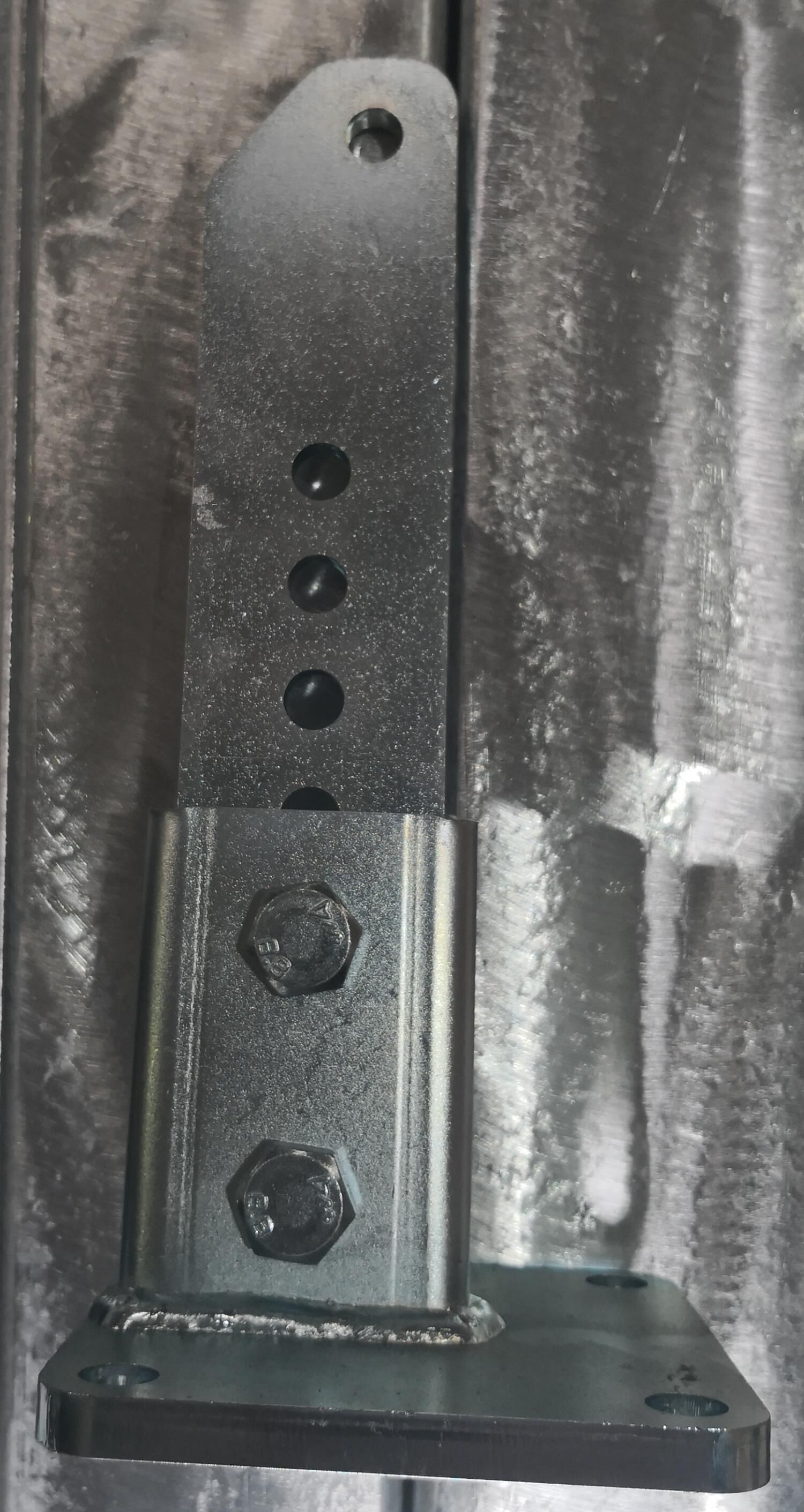 Pfostenbeschlag 60/210 variabel; Rechts (S10755-00001) für Sommer Torantriebe