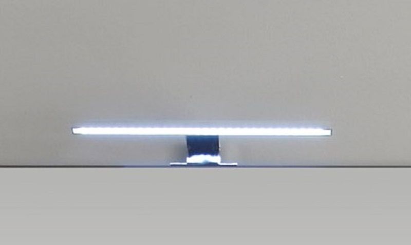 LED Spiegellampe Gemo in Chrom mit Steckdose