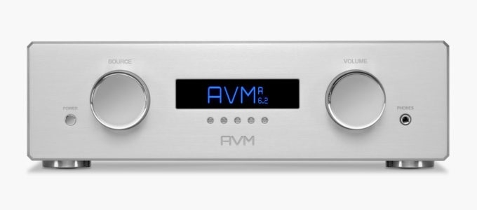 AVM Ovation A6.2 ME Master Edition - 300 Watt MOS-FET-Vollverstärker Silber | Auspackware, wie neu