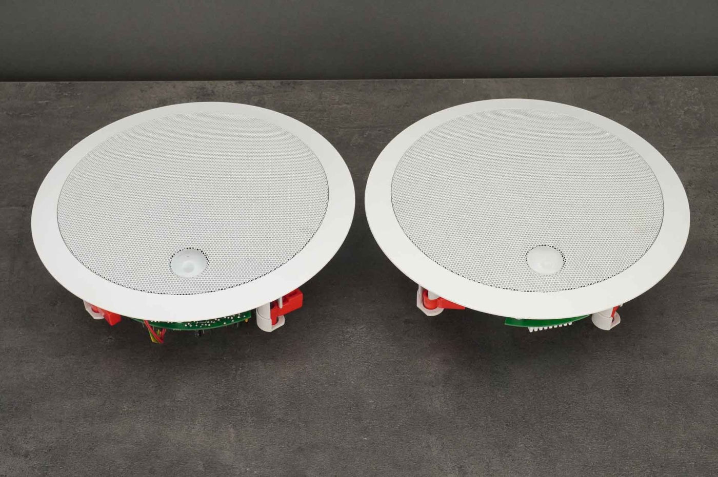 Cambridge Audio Incognito AS10 - A-BUS Aktive Einbaulautsprecher, Paar, | Aussteller, sehr gut