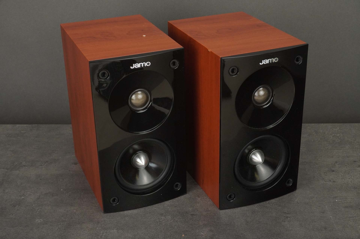 Jamo S60SUR Dark Apple - 2-Wege Regallautsprecher, Paar | Aussteller, siehe Fotos