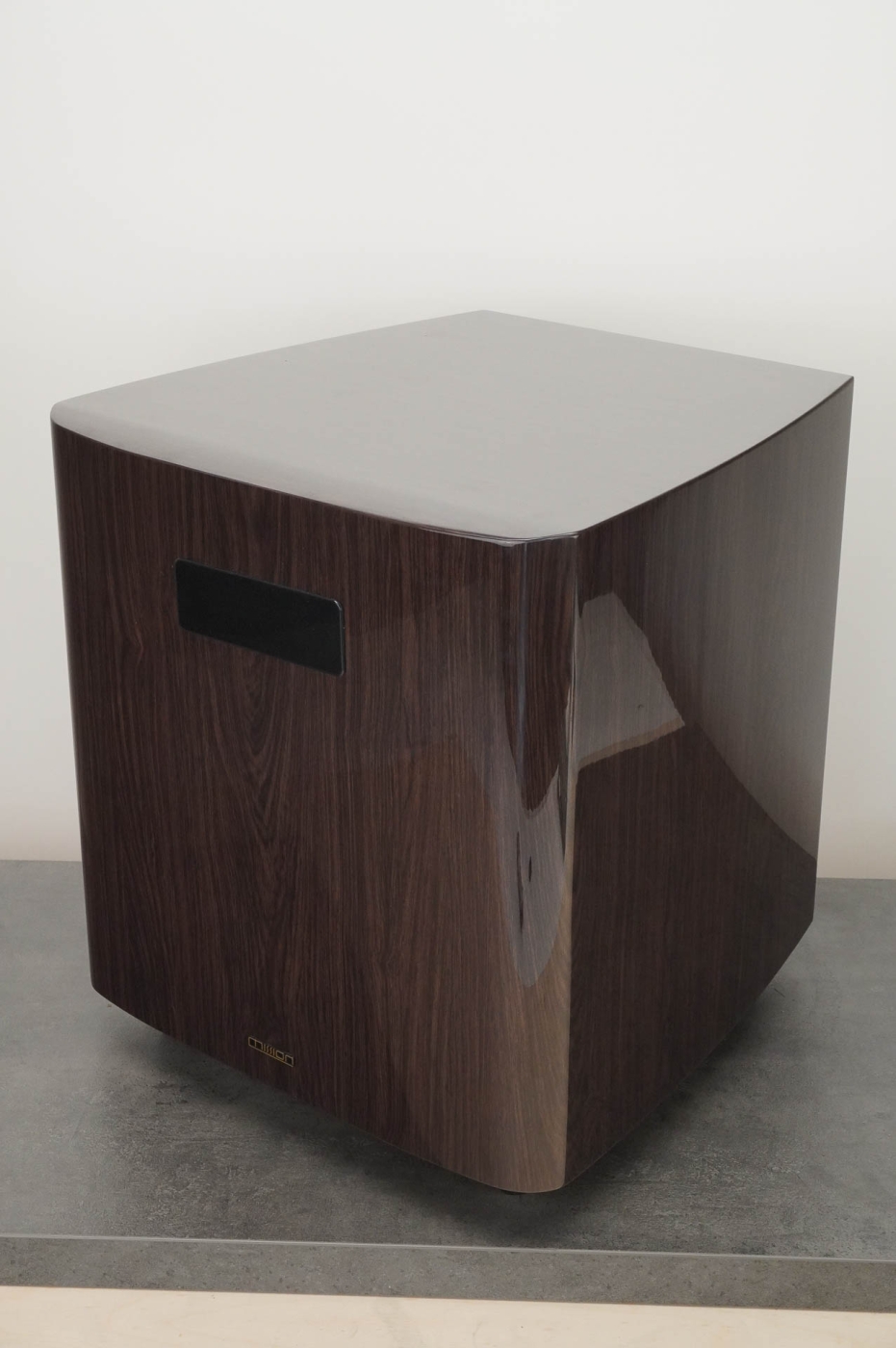 Mission E5AS - Subwoofer, Gloss Walnut | Auspackware, siehe Foto