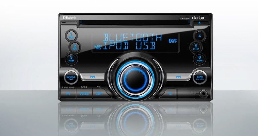 Clarion CX501E 2-DIN Autoradio mit USB CD Bluetooth MP3 NEU CX501 Doppel-DIN mit BKX002
