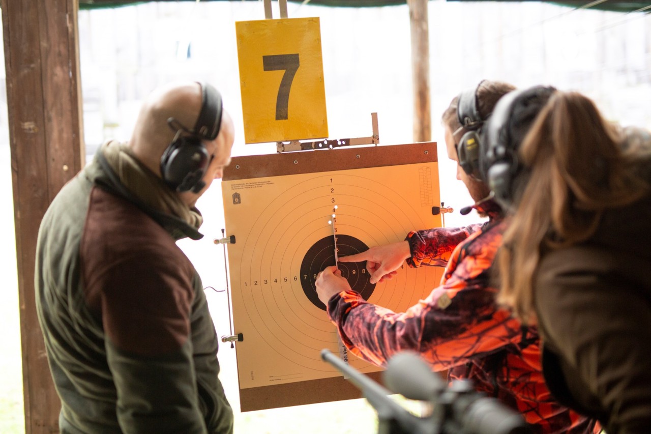 IHK-Zertifizierungslehrgang: „Gewerblicher Schießausbilder“ bei der 1MOA GmbH...