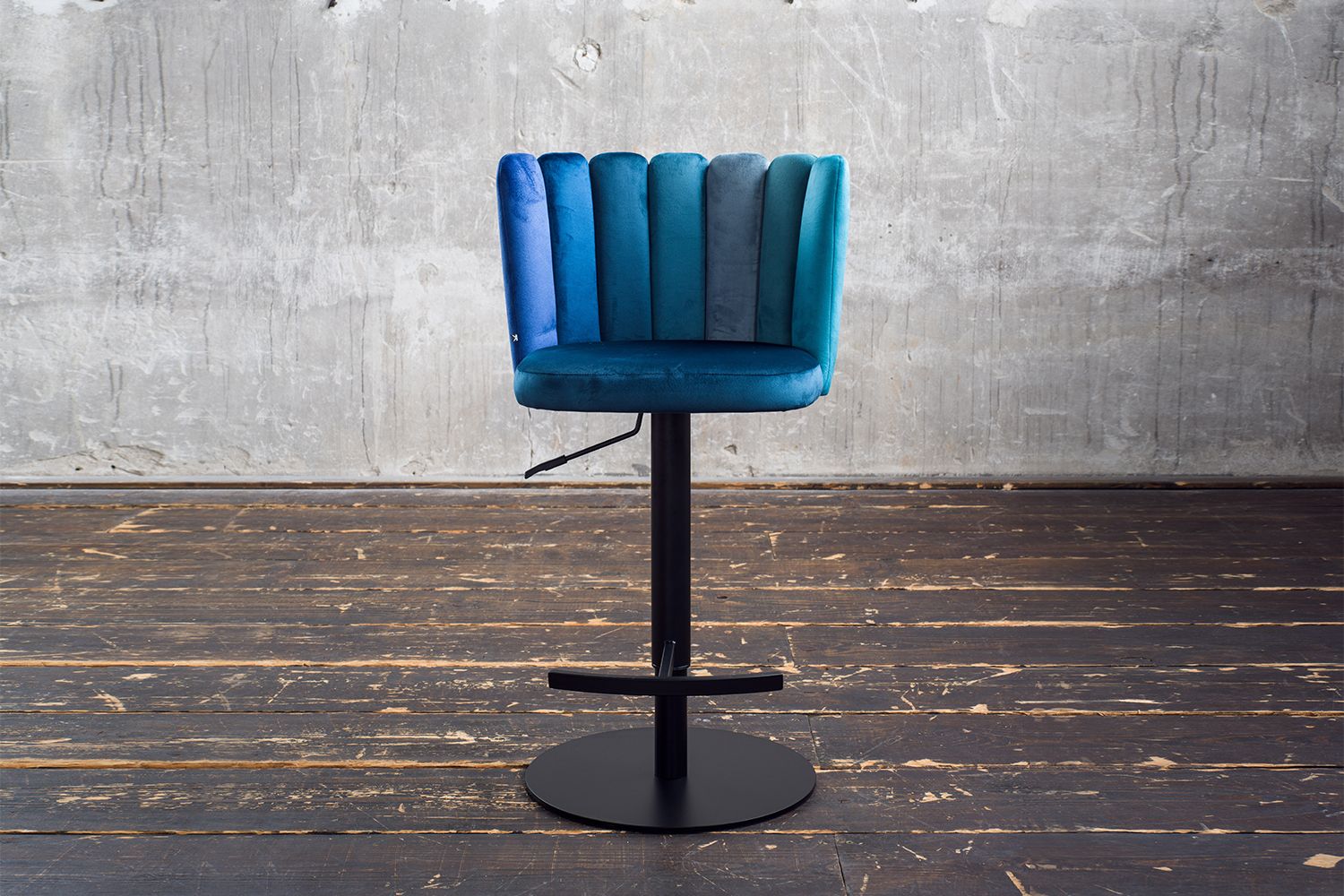 KAWOLA Barhocker JADA Drehstuhl höhenverstellbar Velvet blau