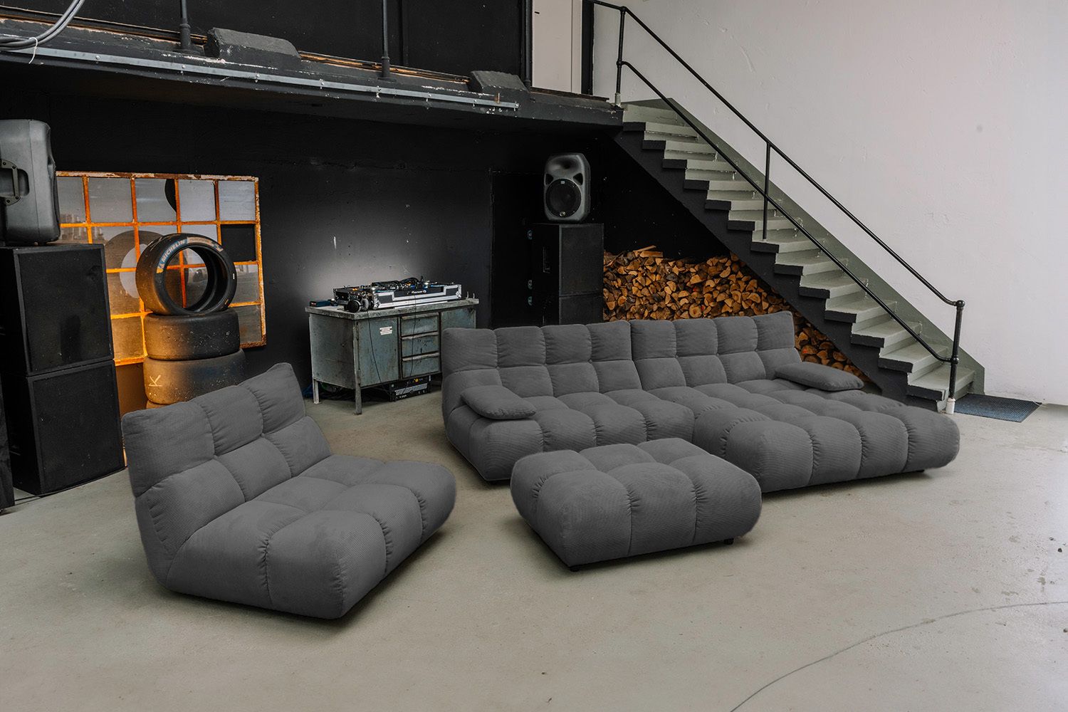 KAWOLA Sitzgruppe VIVIEN Ecksofa Drehsessel Hockerbank Feincord anthrazit