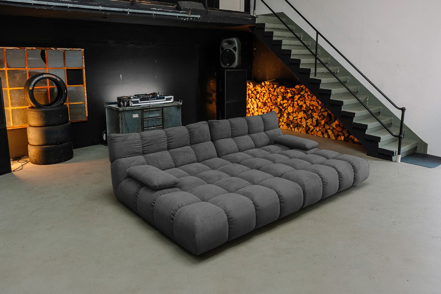 KAWOLA Big Sofa VIVIEN Feincord anthrazit
