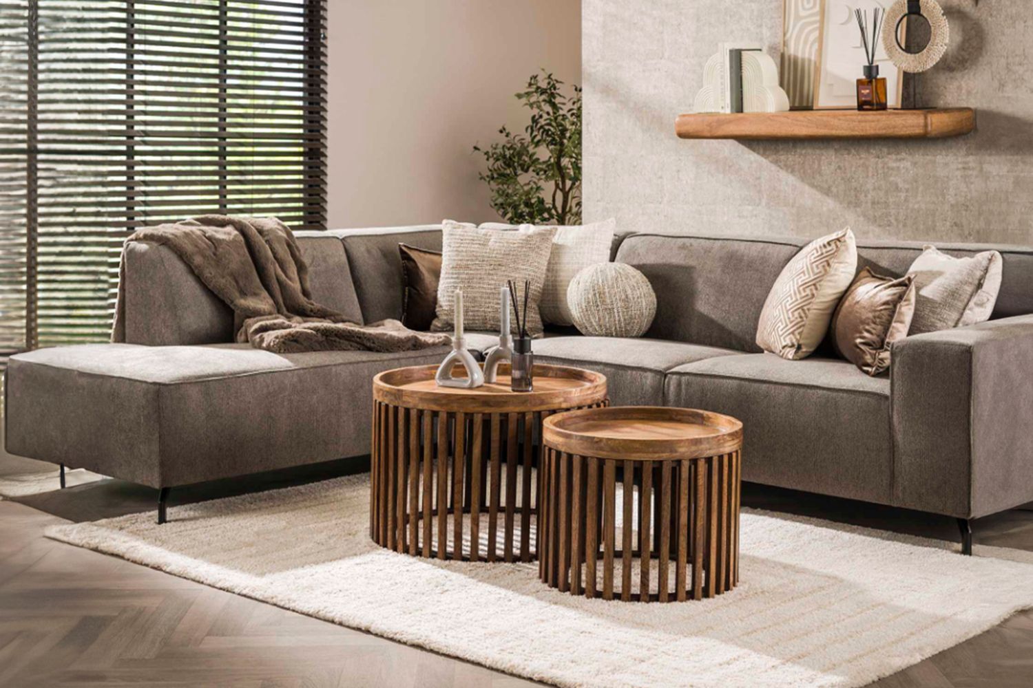 KAWOLA Couchtisch LANI Set 2-tlg. Mangoholz braun Fuß rund