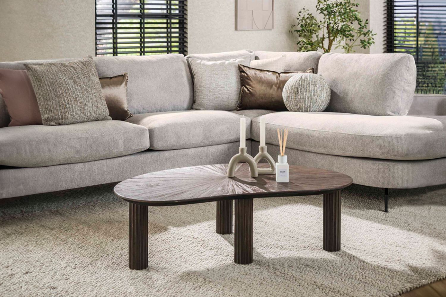 KAWOLA Couchtisch INKA Teakholz braun nierenförmig