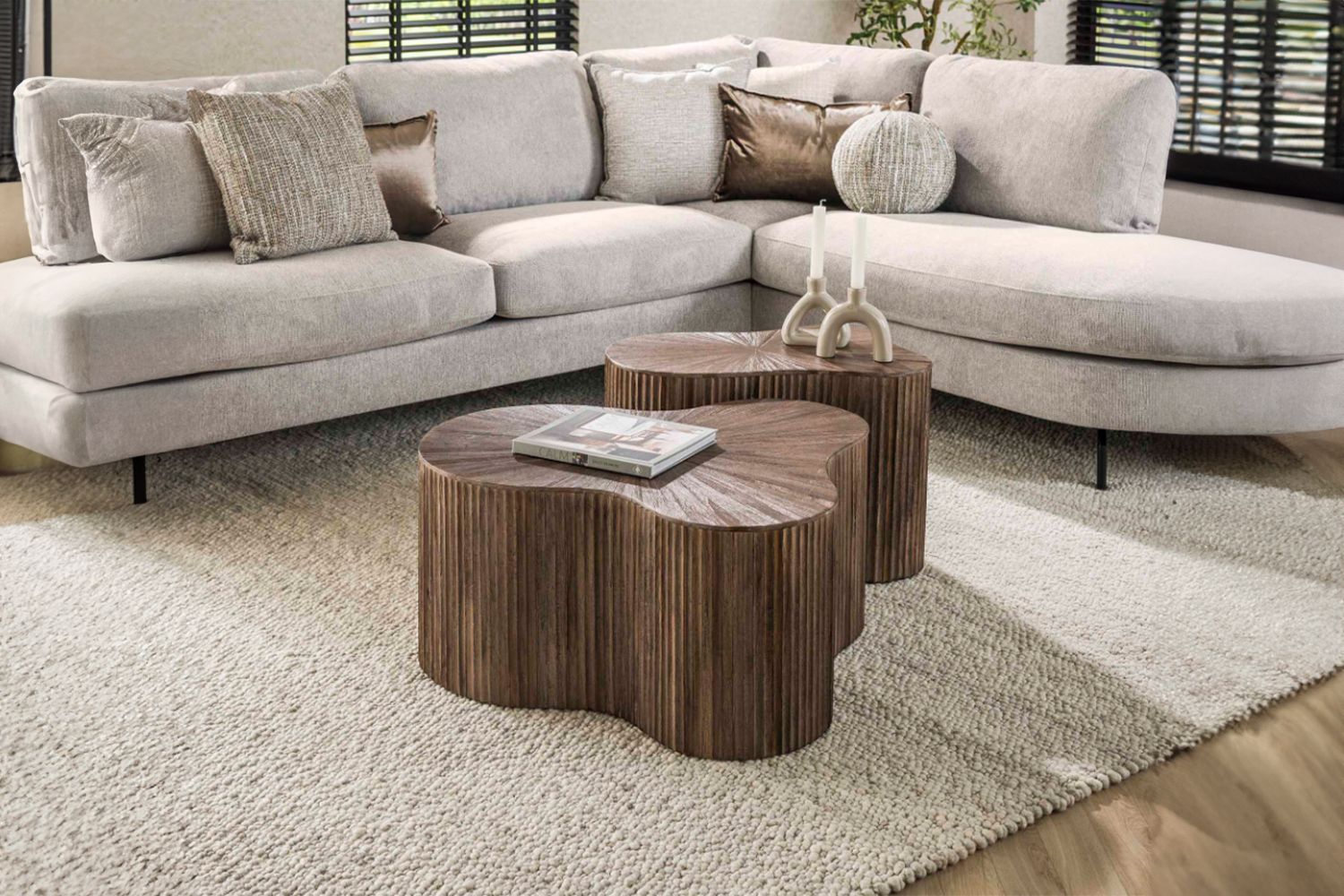 KAWOLA Couchtisch INKA Set 2-tlg. Teakholz braun Kleeblatt-Form