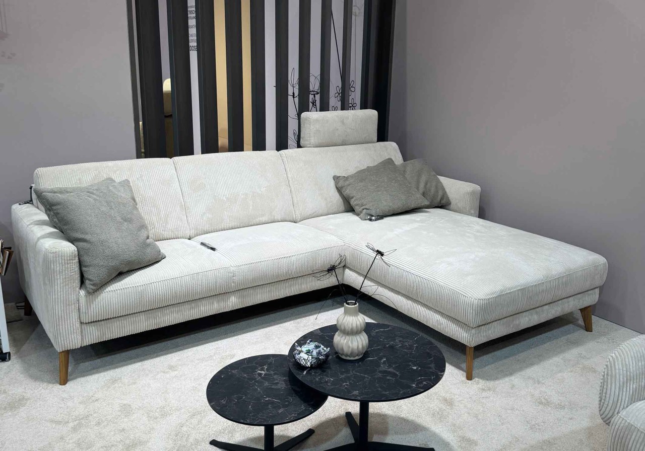 Maximilian Sofa mit Ottomane