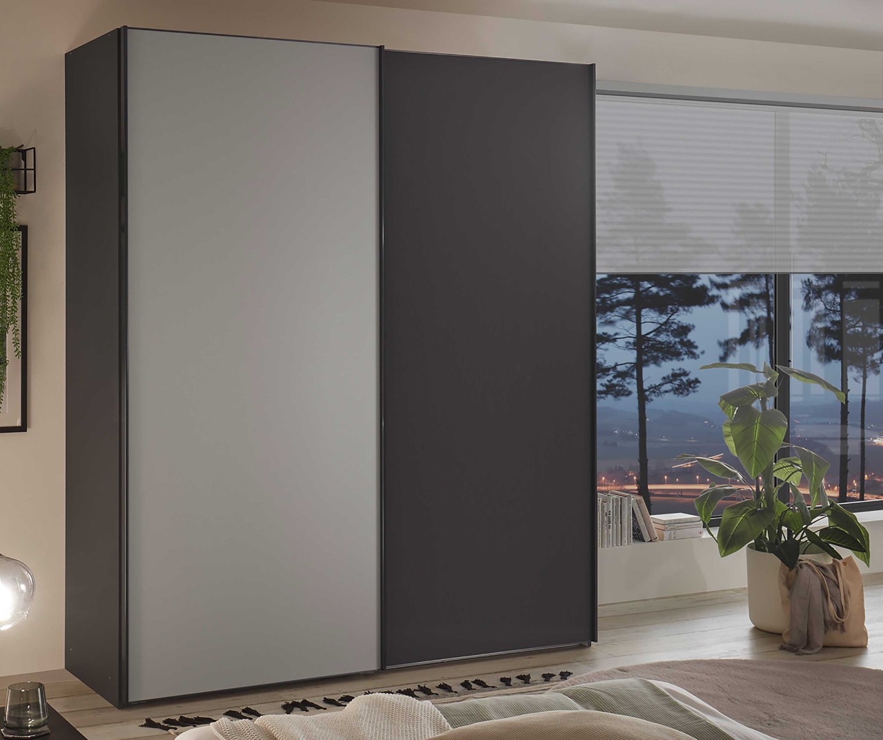 Staud Sinfonie Plus Kleiderschrank grau