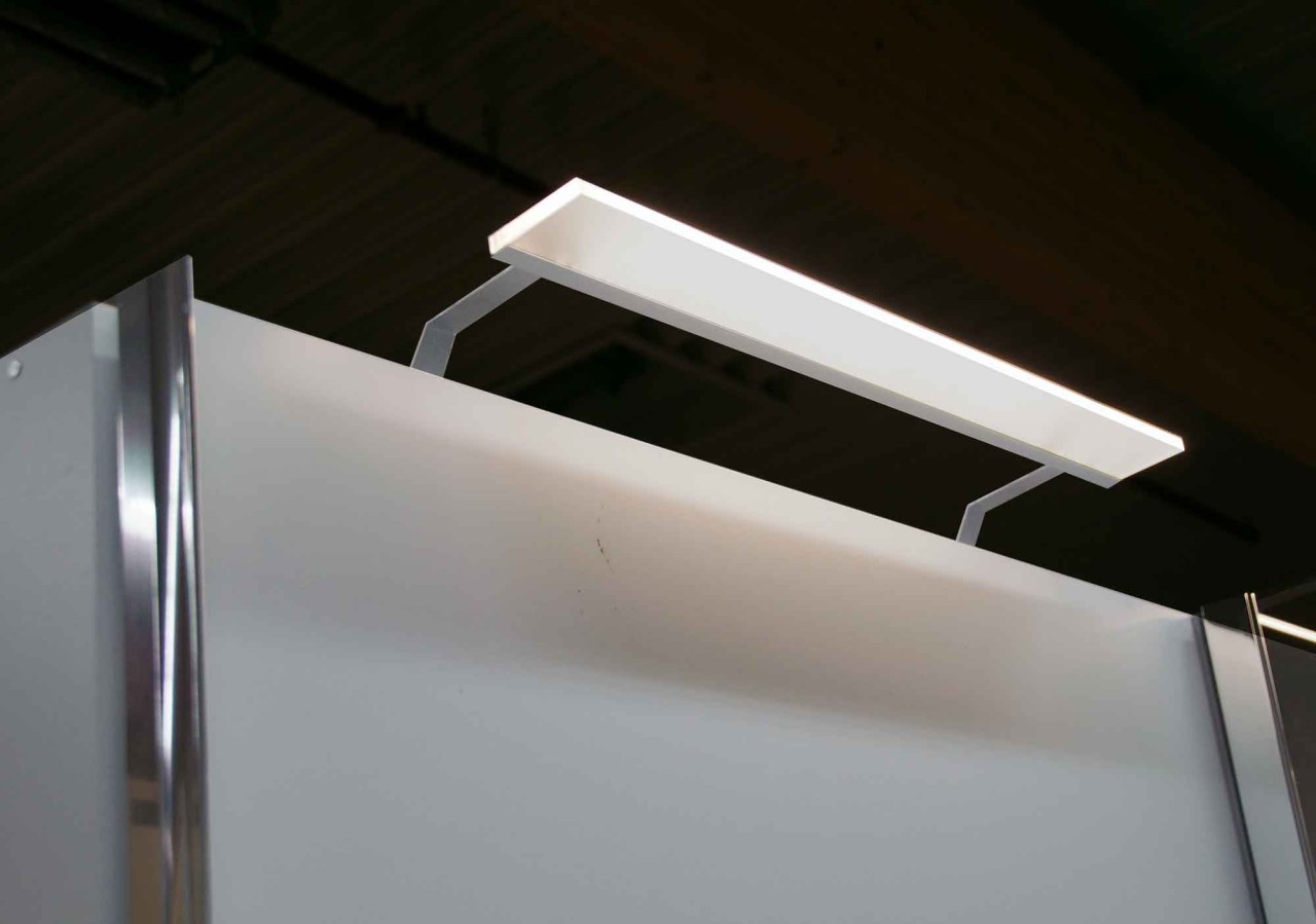 Candleline Beleuchtung für Kleiderschrank