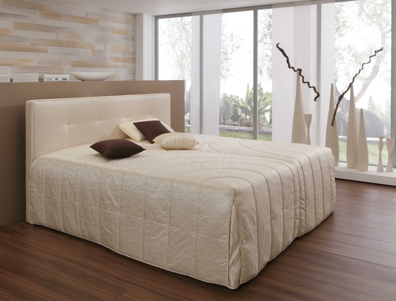 CCS Polsterbett 180x200 mit Bettkasten