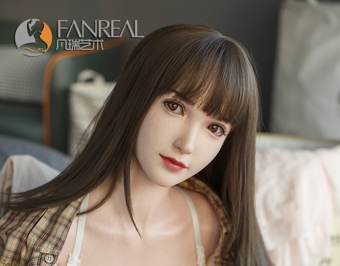 Silikon Sexpuppe Theresia