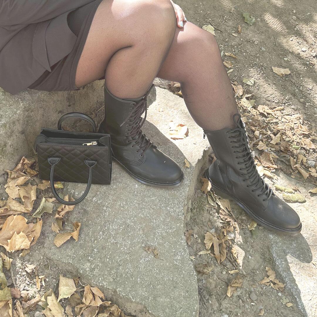 Shoezuu 14 Eye Zip Uk Boots Black 42