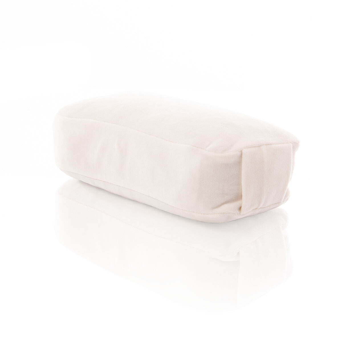 Trouble Away Kissen komplett milch von farbenfreunde