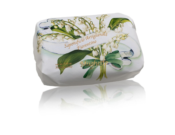 Saponificio Artigianale Fiorentino Seife Magnolie' gepackt in Geschenkpapier'