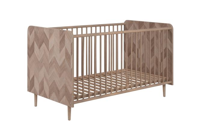 Babybett MALMÖ 66B von Finori Sonoma Eiche / Fischgräte