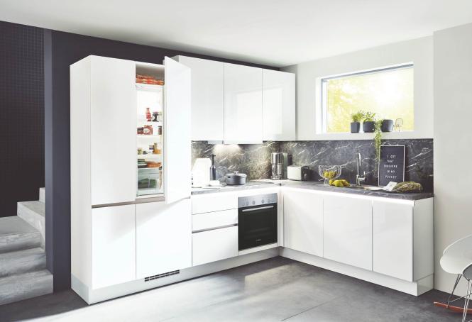 Einbauküche Flash 503 inkl E-Geräte BOSCH und Einbauspüle ca. 284 x 225 cm von Nobilia Lacklaminat Alpinweiß